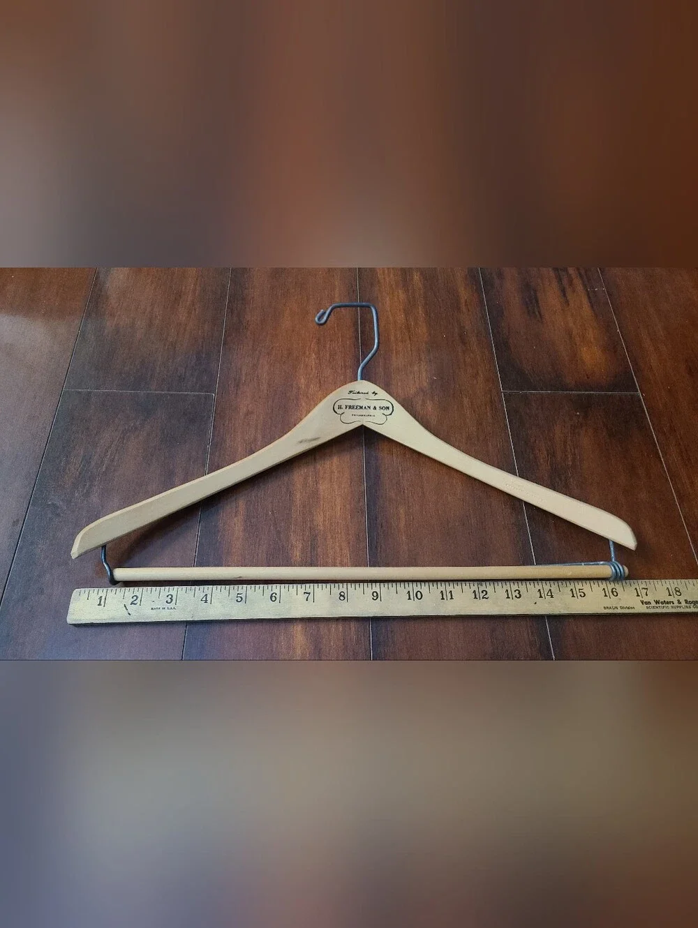 Vintage Tailored By: H. Freeman & Son Philadelphia MCM Clothes Coat Suit Hanger